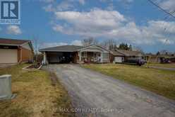 102 BYELAND DRIVE | Mount Forest Ontario | Slide Image Four
