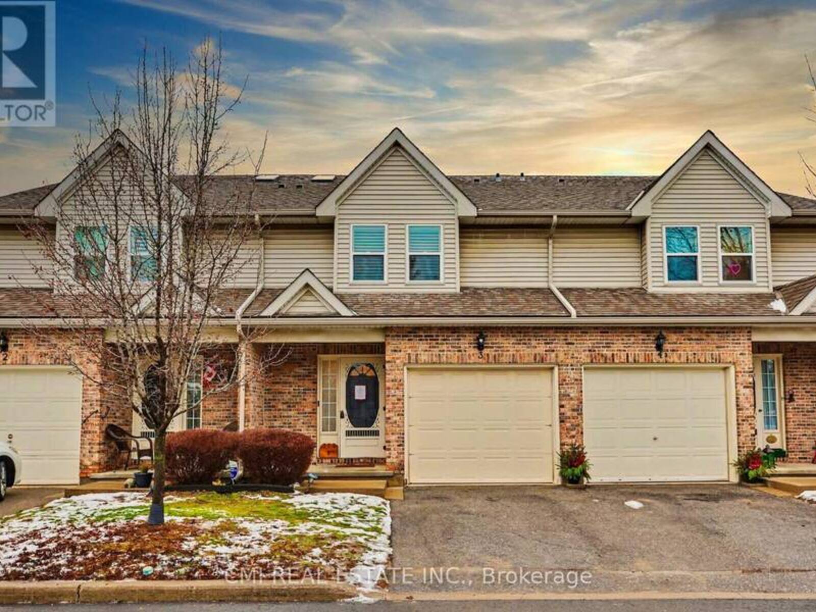 3 - 5070 DRUMMOND ROAD, Niagara Falls, Ontario L2E 6E4