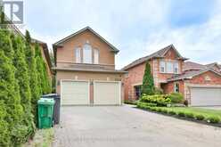3826 FOREST BLUFF CRESCENT | Mississauga Ontario | Slide Image Three