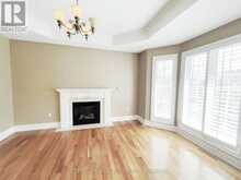 369 COVENTRY HILL TRAIL | Newmarket Ontario | Slide Image Twenty-two