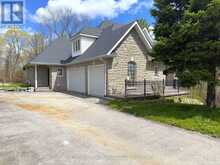 369 COVENTRY HILL TRAIL | Newmarket Ontario | Slide Image Three