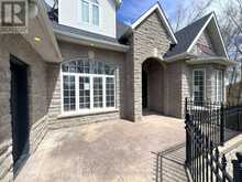 369 COVENTRY HILL TRAIL | Newmarket Ontario | Slide Image Five