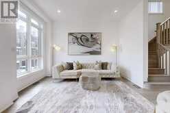40 CHIARA ROSE LANE | Richmond Hill Ontario | Slide Image Seven