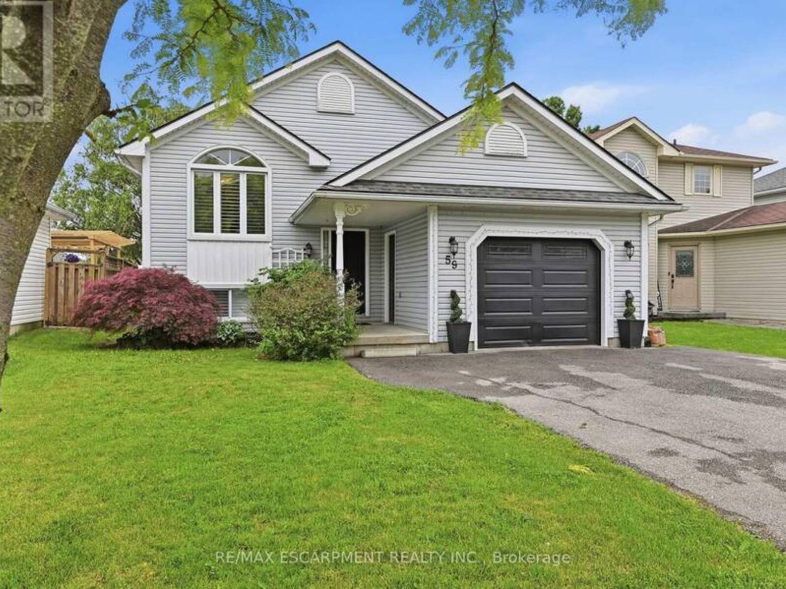 59 MORGAN DRIVE, Caledonia, Ontario N3W 1H7