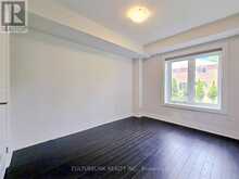 551 NEW ENGLAND COURT | Newmarket Ontario | Slide Image Twenty-seven
