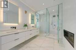 2104 DEVON ROAD | Oakville Ontario | Slide Image Thirty