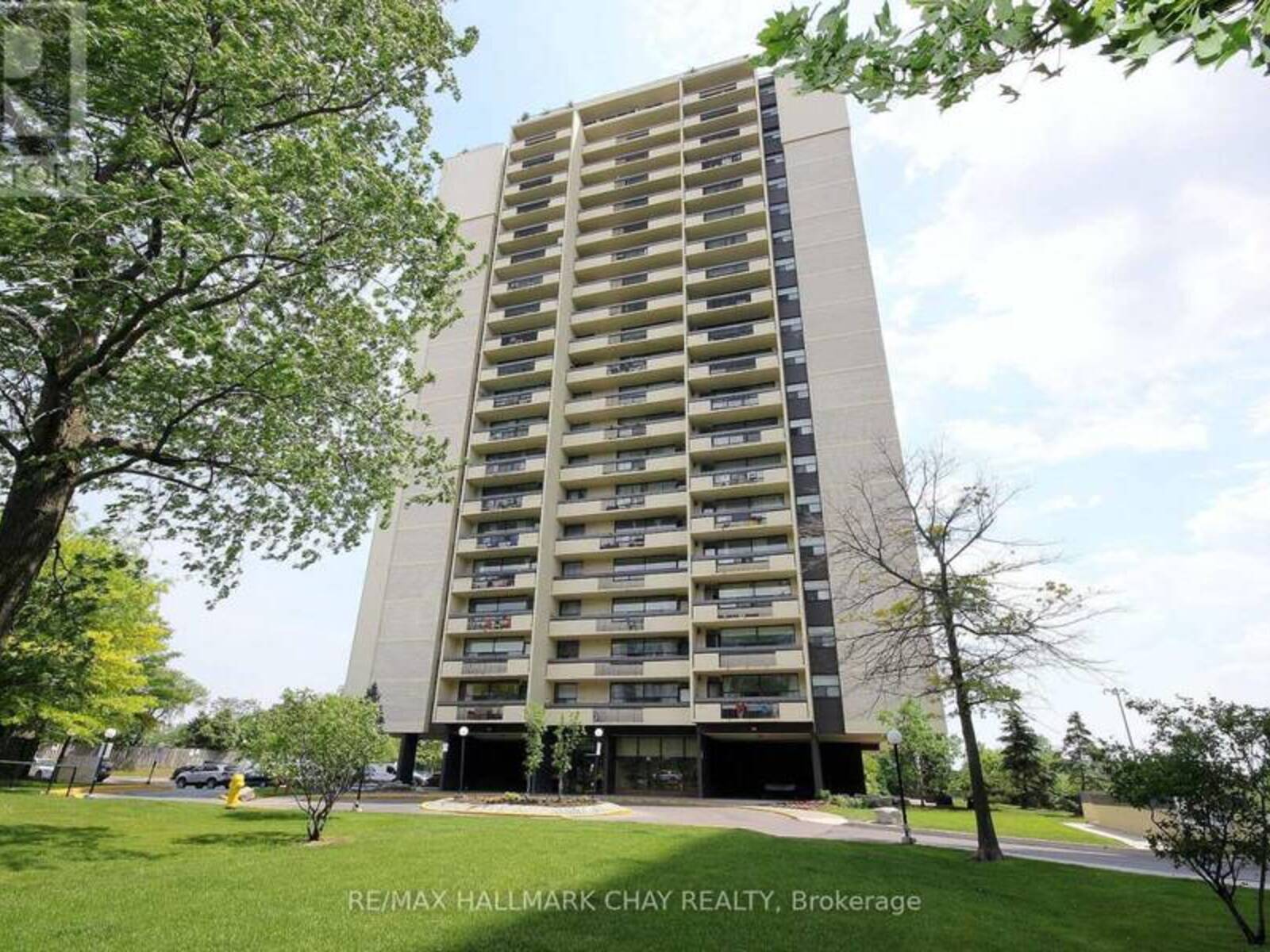 1707 - 1455 LAWRENCE AVENUE W, Toronto, Ontario M6L 1B1