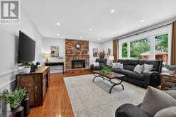 32 SYMPHONY PLACE | Ancaster Ontario | Slide Image Sixteen