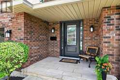 32 SYMPHONY PLACE | Ancaster Ontario | Slide Image Two