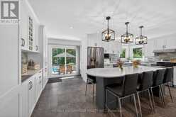 32 SYMPHONY PLACE | Ancaster Ontario | Slide Image Nine