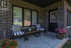 51 CRAB APPLE COURT | Wellesley Ontario | Slide Image Fourteen