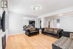 257 EAST'S CORNERS BOULEVARD | Vaughan Ontario | Slide Image Thirteen