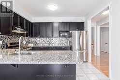 257 EAST'S CORNERS BOULEVARD | Vaughan Ontario | Slide Image Nineteen