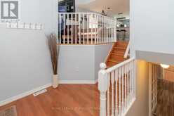 14 HEWITT PLACE | Barrie Ontario | Slide Image Four