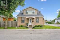 8 CROSS STREET | Paris Ontario | Slide Image Two