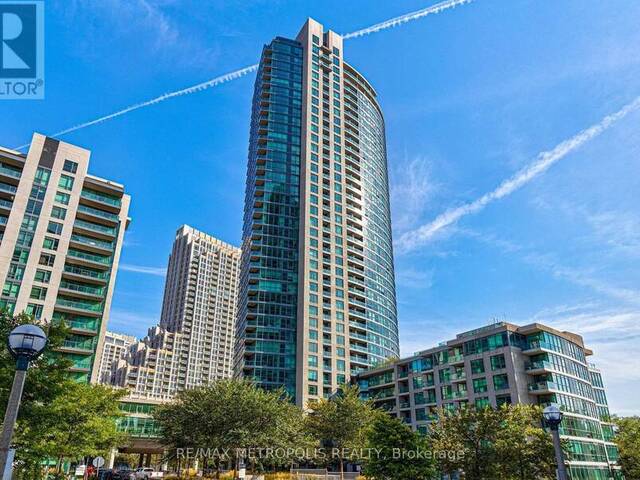 208 - 215 FORT YORK BOULEVARD Toronto Ontario, M5V 4A2 - 3 Bedrooms Condo For Sale