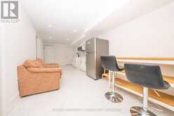 75B KITCHENER ROAD | Toronto Ontario | Slide Image Thirty-eight