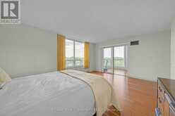 913 - 175 CEDAR AVENUE | Richmond Hill Ontario | Slide Image Sixteen
