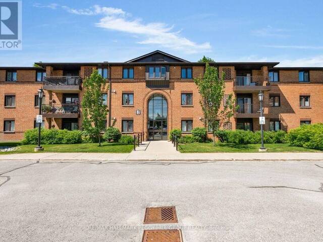 211 - 10B COULTER STREET Barrie Ontario, L4N 6S1 - 2 Bedrooms Condo For Sale