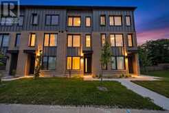 31 RAINWATER LANE | Barrie Ontario | Slide Image One