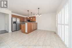 86 TREASURE DRIVE | Brampton Ontario | Slide Image Twelve