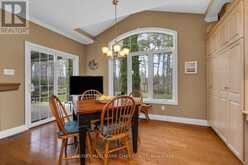 16 CHESTNUT LANE | Oro-Medonte Ontario | Slide Image Ten