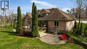 16 CHESTNUT LANE | Oro-Medonte Ontario | Slide Image Thirty-two
