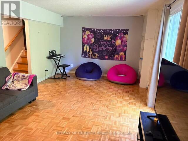 21 - 30 CLARENDON CRESCENT London Ontario, N6C 5Y1 - 3 Bedrooms Condo For Sale