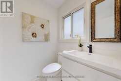 10 CHERRY BLOSSOM LANE | Markham Ontario | Slide Image Fifteen