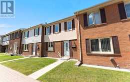 91 - 270 TIMBERBANK BOULEVARD | Toronto Ontario | Slide Image Forty-eight