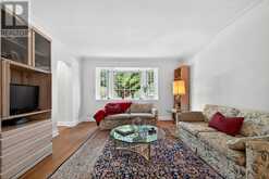 23 ASHBOURNE DRIVE | Toronto Ontario | Slide Image Ten