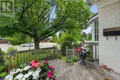 23 ASHBOURNE DRIVE | Toronto Ontario | Slide Image Three