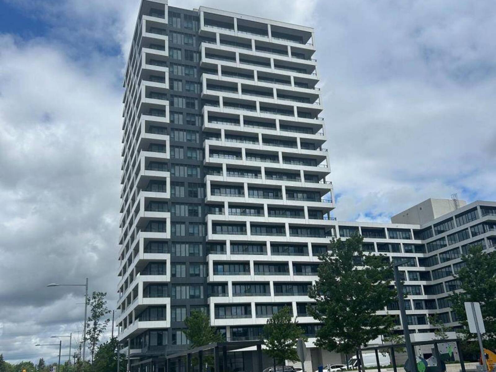 809 - 38 WATER WALK DRIVE, Markham, Ontario L3R 6M8
