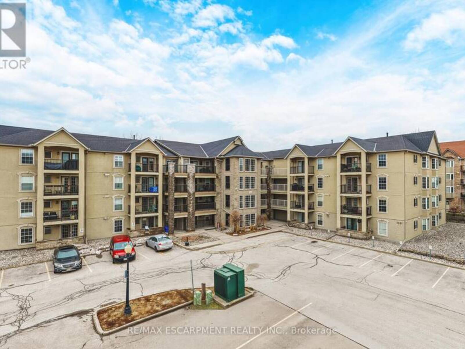 313 - 1451 WALKERS LINE, Burlington, Ontario L7M 4P1