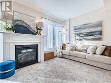 18 HEMING TRAIL | Hamilton Ontario | Slide Image Twelve