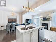 18 HEMING TRAIL | Hamilton Ontario | Slide Image Sixteen