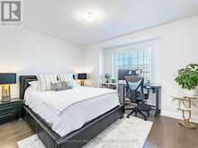 18 HEMING TRAIL | Hamilton Ontario | Slide Image Thirty-eight