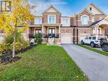 18 HEMING TRAIL | Hamilton Ontario | Slide Image Three