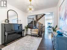18 HEMING TRAIL | Hamilton Ontario | Slide Image Six