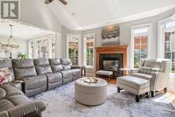 35 LINKS LANE | Brampton Ontario | Slide Image Seventeen