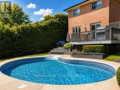 27 RADFORD CRESCENT Markham Ontario, L3P 4A2