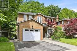 147 SPEYSIDE DRIVE | Oakville Ontario | Slide Image Four