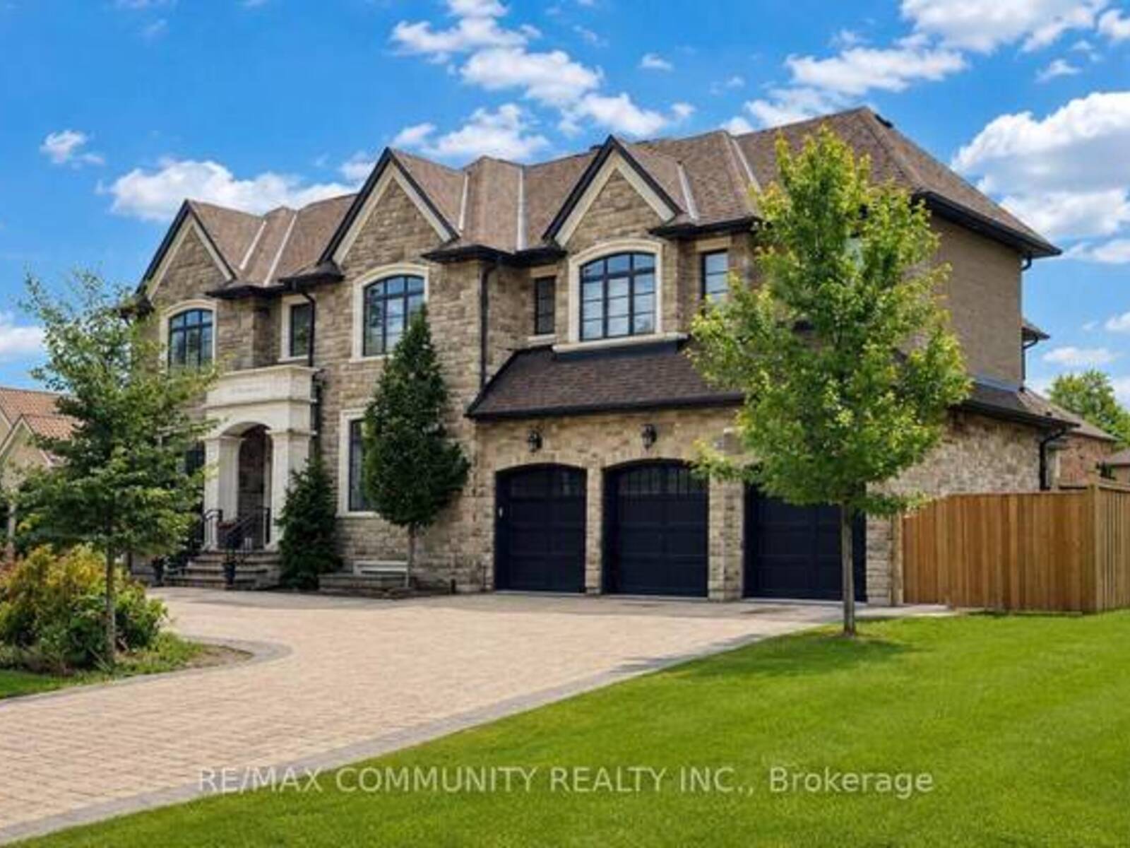 65 CHATELAINE DRIVE, Markham, Ontario L3S 3W7