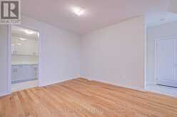 25 HEMING STREET | Paris Ontario | Slide Image Ten