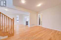 25 HEMING STREET | Paris Ontario | Slide Image Eight