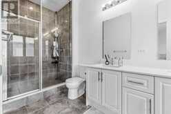 163 TEMPEL STREET | Richmond Hill Ontario | Slide Image Eight