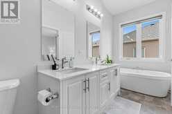 163 TEMPEL STREET | Richmond Hill Ontario | Slide Image Nine