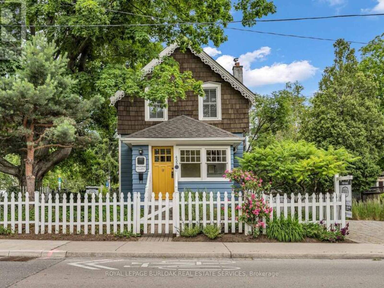 455 NELSON AVENUE, Burlington, Ontario L7S 1N3
