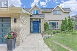 12 JILL COURT | Markham Ontario | Slide Image Four