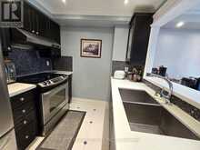 #906 - 399 SOUTH PARK ROAD | Markham Ontario | Slide Image Twelve